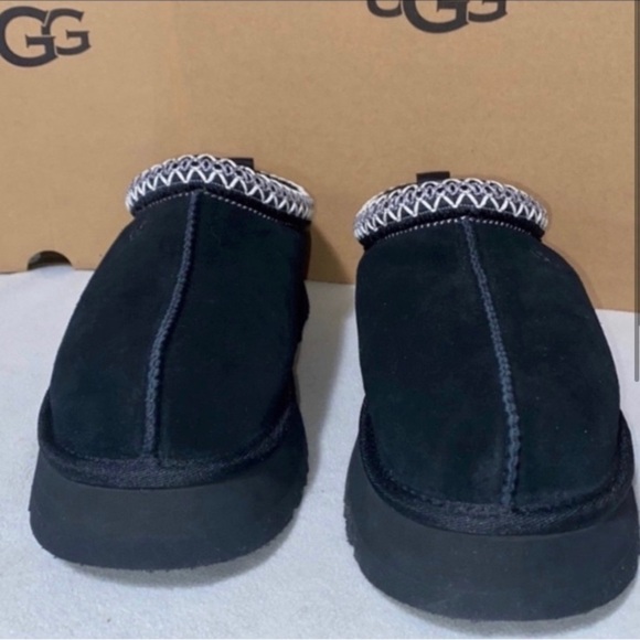 UGG TAZZ - Picture 2 of 4